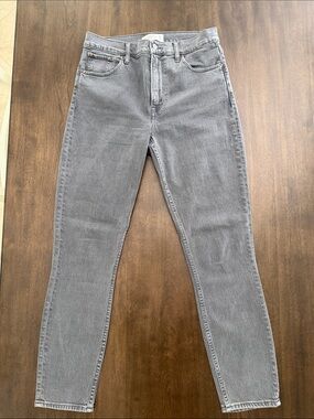 Abercrombie & Fitch Skinny High Rise Jeans - Light Gray 29/8 Long